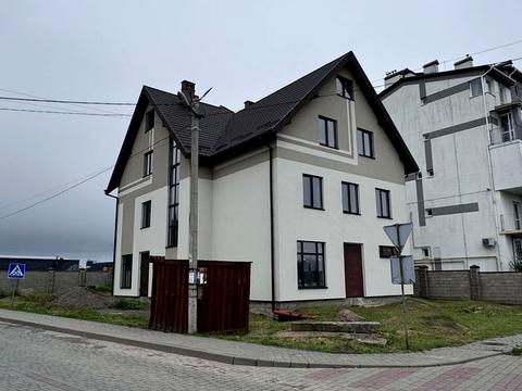 коммерческая по адресу Козика, 1