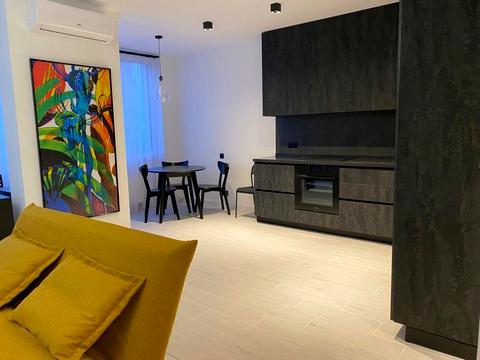 квартира за адресою Дмитрівська вул., 60