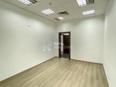 комерційна за адресою Кловський узвіз, 7a