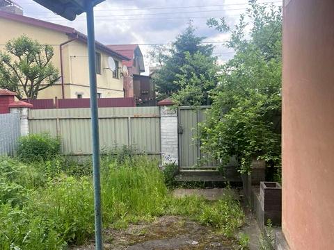будинок за адресою Олександра Лушпинського вул.