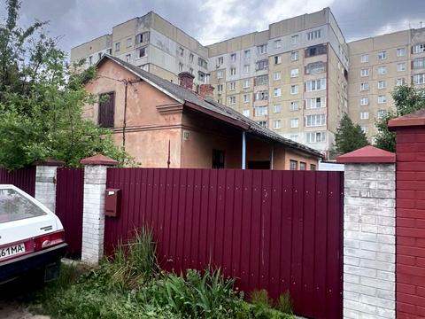 будинок за адресою Олександра Лушпинського вул.