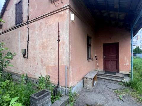 будинок за адресою Олександра Лушпинського вул.