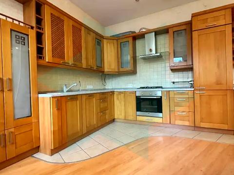 квартира по адресу Токмакская ул., 54