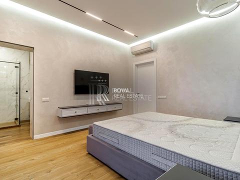 будинок за адресою Київ, Абрикосова вул., 8