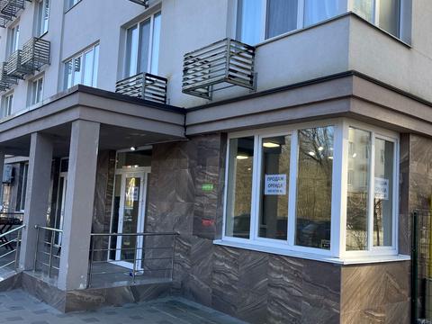 коммерческая по адресу Академика Заболотного ул., 15-Б