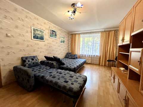 квартира за адресою Ігоря Юхновського вул. (Сулеймана Стальського), 30
