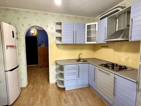 квартира за адресою Ігоря Юхновського вул. (Сулеймана Стальського), 30