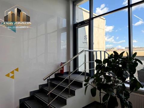комерційна за адресою Сім'ї Прахових вул. (Гайдара), 58/10
