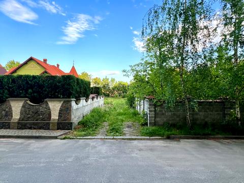 ділянка за адресою Павла Тичини вул.