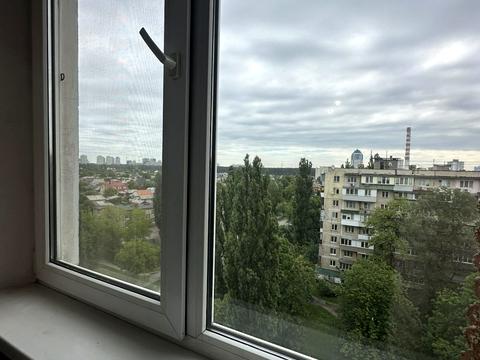 квартира за адресою Зодчих вул., 68/2