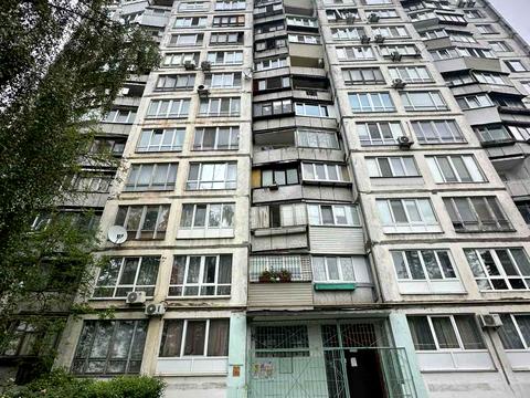 квартира за адресою Зодчих вул., 68/2