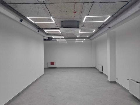 коммерческая по адресу Дорожня, 58
