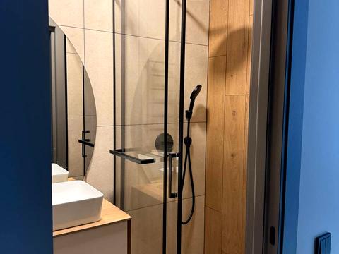 квартира за адресою Салютна вул., 2к7