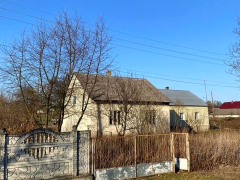 дом по адресу Центральна