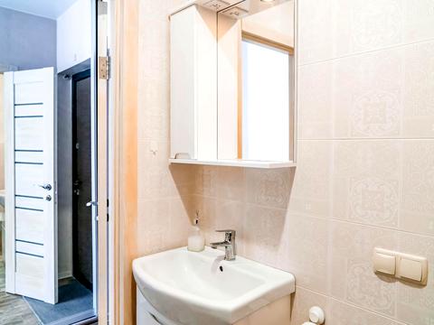квартира за адресою Салютна вул., 2к1