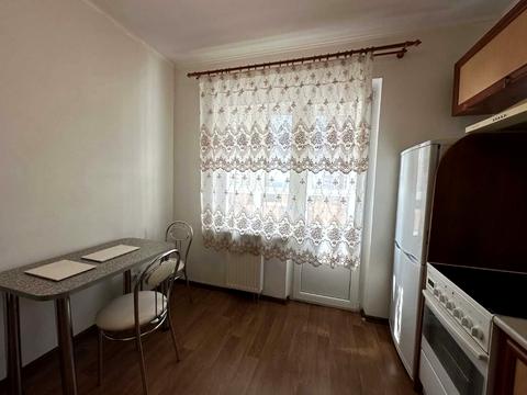 квартира за адресою Софії Русової вул., 7
