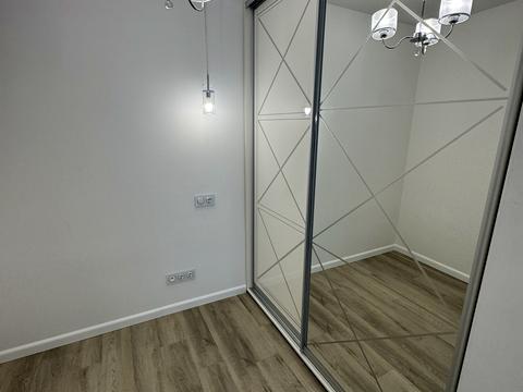 квартира за адресою Хіміків вул., 28, к.7-14