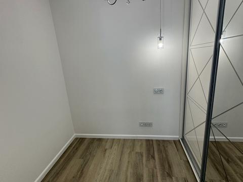 квартира за адресою Хіміків вул., 28, к.7-14