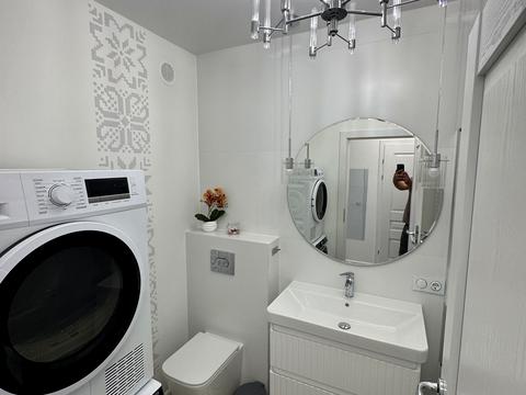 квартира за адресою Хіміків вул., 28, к.7-14