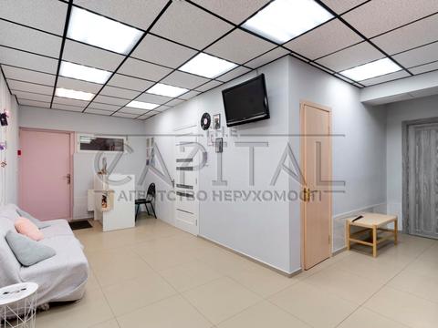 комерційна за адресою Сім'ї Кульженків вул. (Петра Дегтяренка), 33