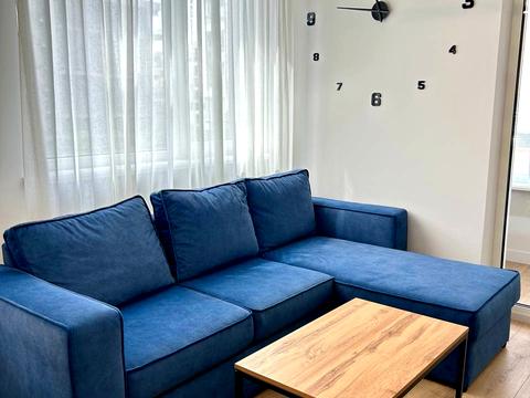 квартира за адресою Салютна вул., (Будинок 02301-02303)