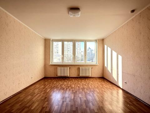 квартира за адресою Київ, Срібнокільська вул., 1