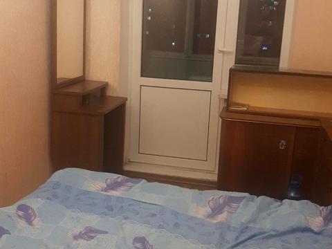 кімната за адресою Володимира Івасюка просп. (Героїв Сталінграду), 32