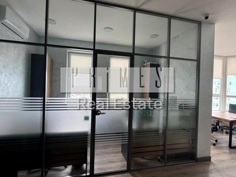 комерційна за адресою Єлизавети Чавдар вул., 1