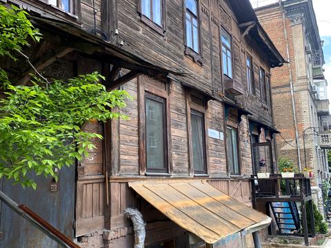 квартира за адресою Крутогірний узвіз (Рогальова), 5