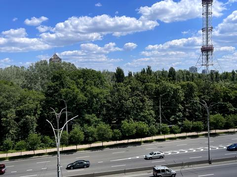 квартира по адресу Елены Телиги ул., 25