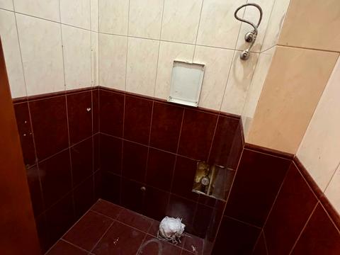 комерційна за адресою Театральний бульв., 3