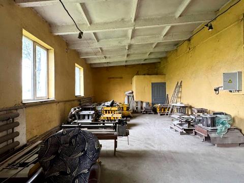 коммерческая по адресу Франка, 2 б