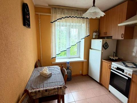 квартира за адресою Будівельників вул., 12