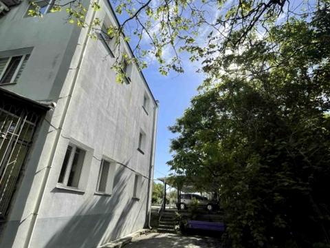 квартира по адресу Свободы просп., 31а