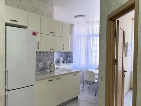 квартира за адресою Валерія Самофалова вул. (Каманіна), 10