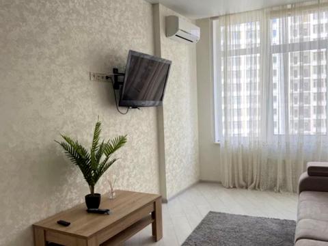квартира за адресою Валерія Самофалова вул. (Каманіна), 10