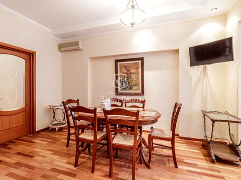 квартира за адресою Старонаводницька вул., 13