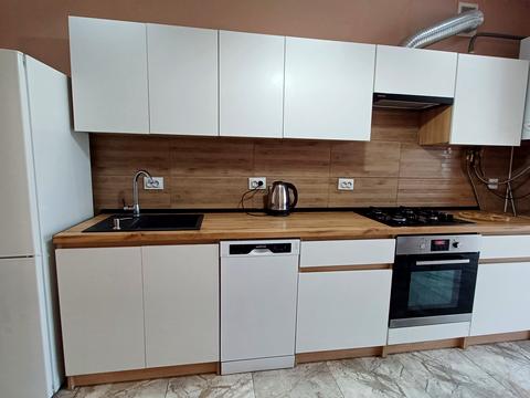 квартира за адресою Приозерна вул., 42