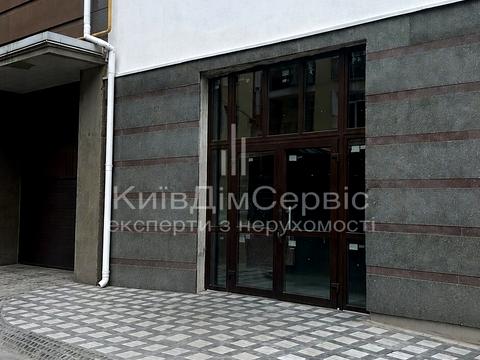 комерційна за адресою Київ, Дегтярна вул., 18-А