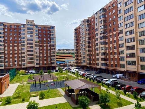 квартира по адресу Співдружності ул., 1
