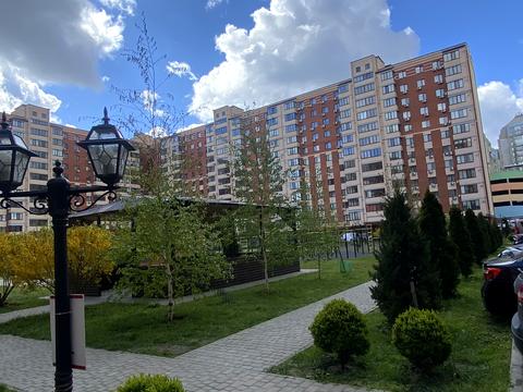 квартира по адресу Співдружності ул., 1