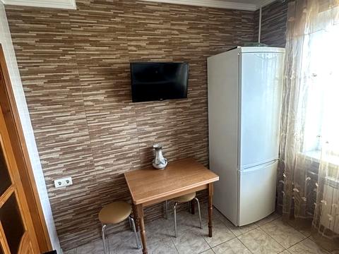 квартира за адресою Прирічна вул., 1