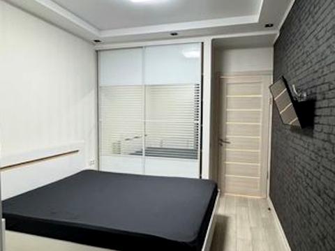 квартира по адресу Драгоманова ул., 8