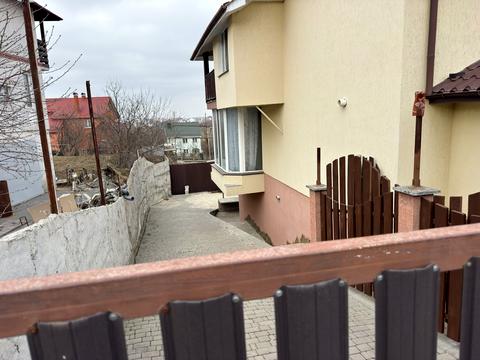 дом по адресу Світанкова ул., 17