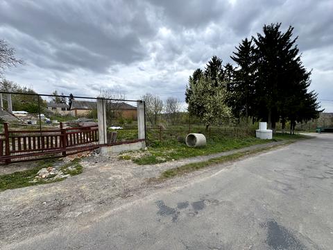 ділянка за адресою Олега Лісоого