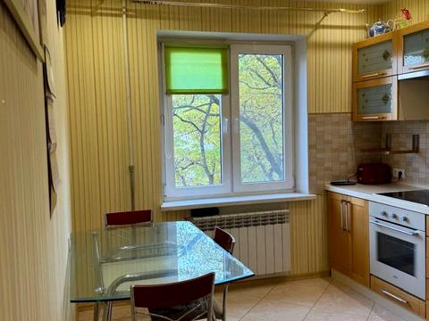квартира по адресу Ильфа и Петрова ул., 55/2