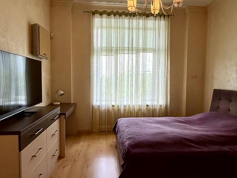 квартира за адресою Академіка Богомольця вул., 5