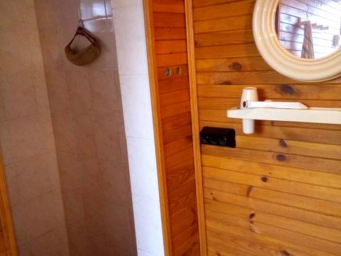 дом по адресу Вышгородская ул.