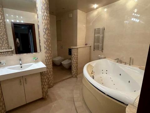 квартира за адресою Голосіївський просп. (40-річчя Жовтня), 68