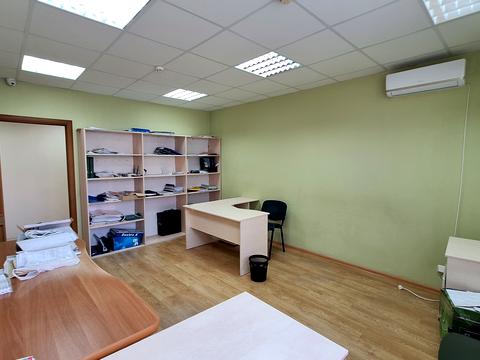 комерційна за адресою Володимира Івасюка просп. (Героїв Сталінграду), 47-А